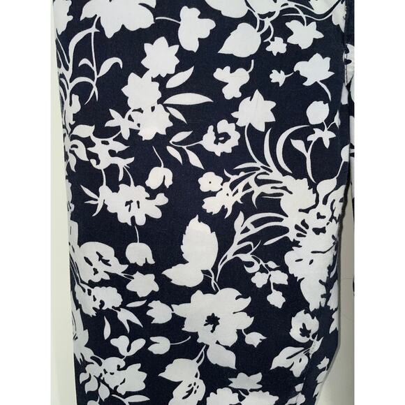 Chaps Floral High Waisted Straight Leg Crop Capri Pants Navy Blue Hawaiian 10 - Picture 4 of 13